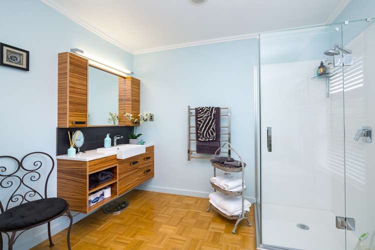 37 Reading Street Greytown_21