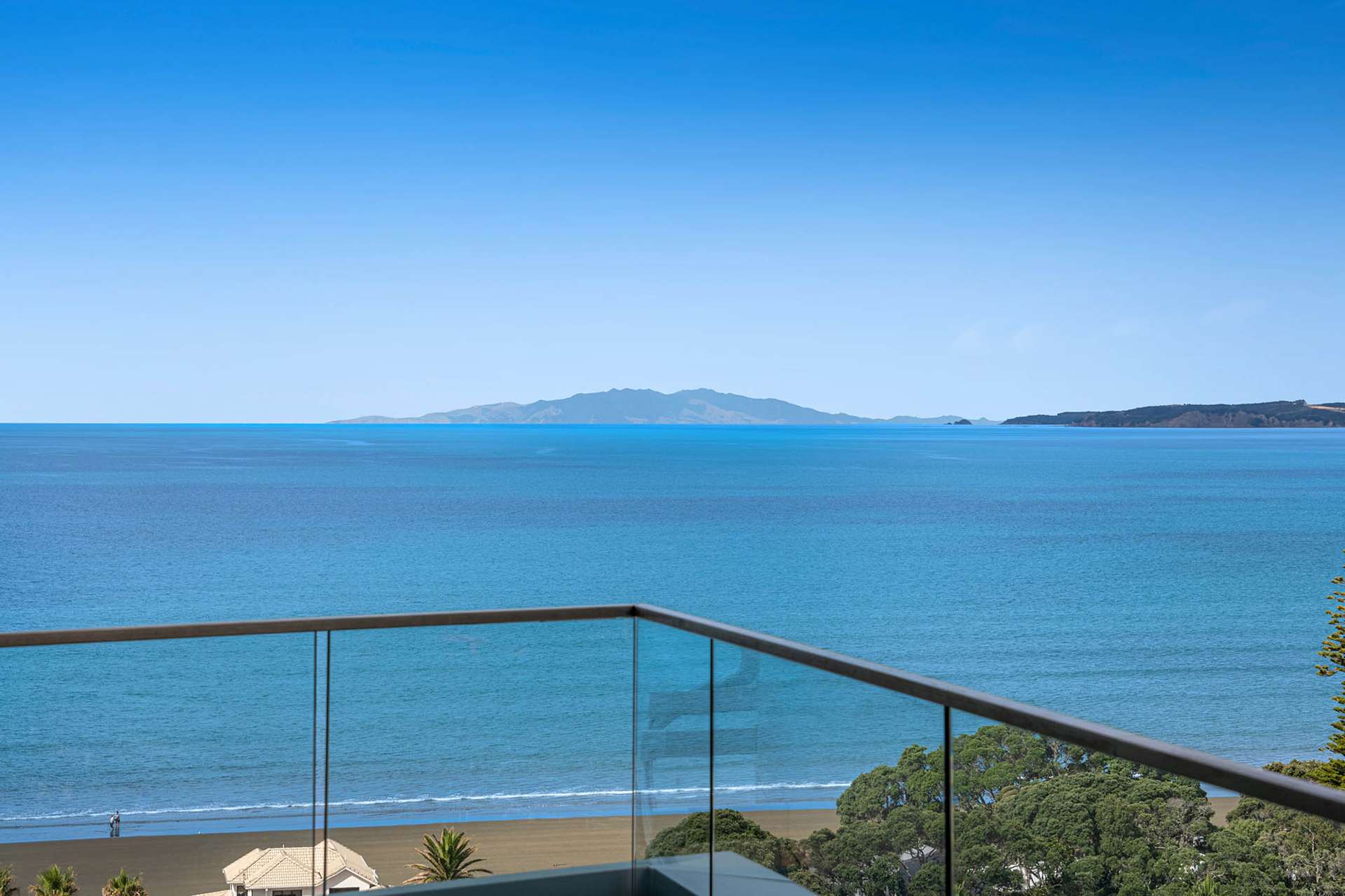 1213/11 Tamariki Avenue Orewa_0