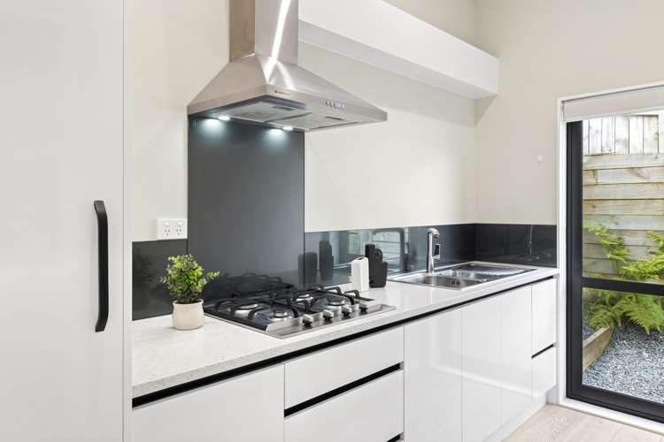 142 Lisle Farm Drive Pukekohe_10