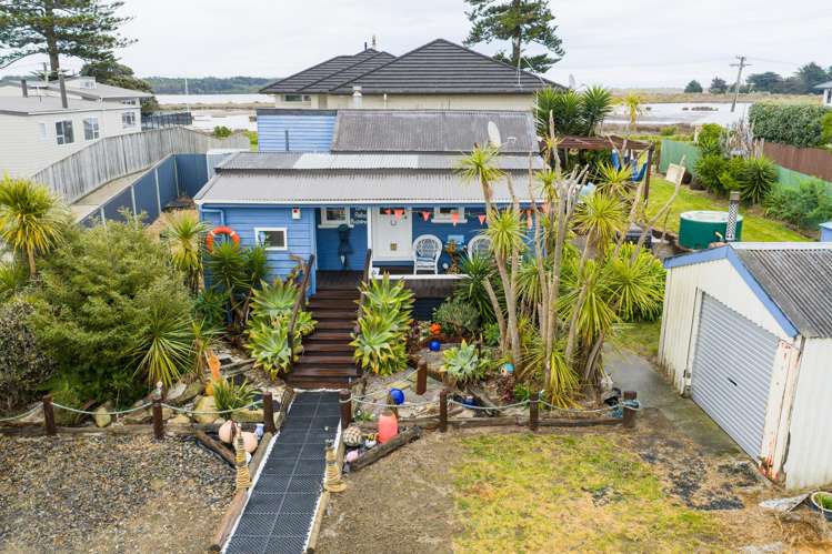 15a Hall Place Foxton Beach_26