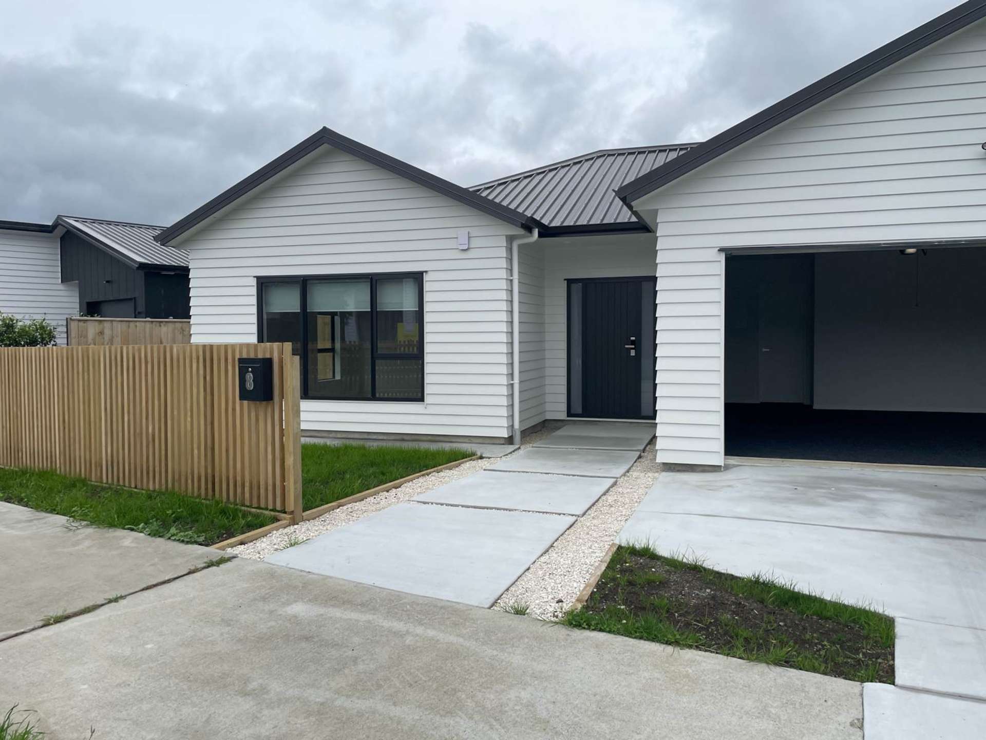 8 Hicks Road Wainui_0