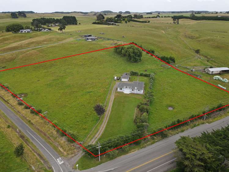 2 Viles Road Bulls_23