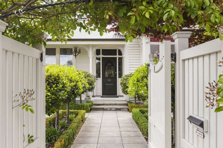 18 Repton Street Merivale_2