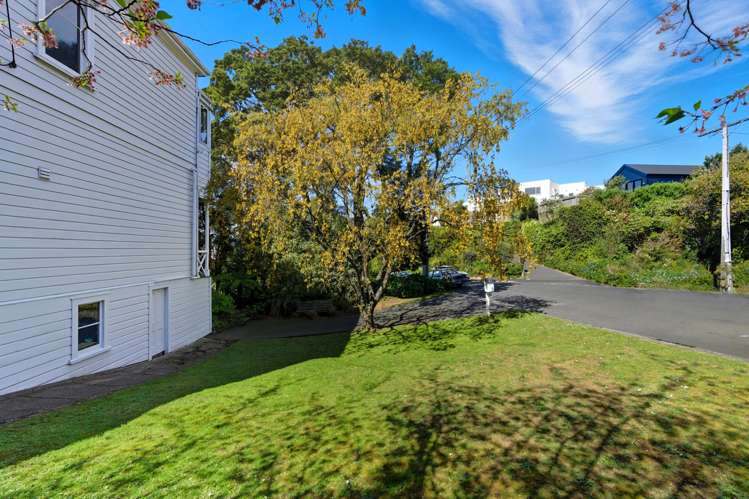 7 Strathmore Crescent Roslyn_27