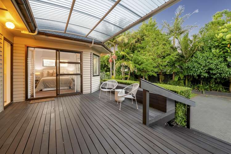 17 Eastern Beach Road Eastern Beach_25