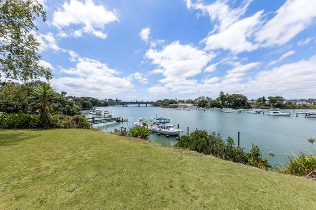 153 and 153a Waipuna Road East Mt Wellington_1