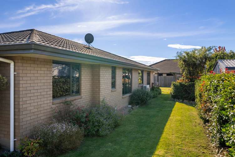 18 Avening Close Blenheim Central_36