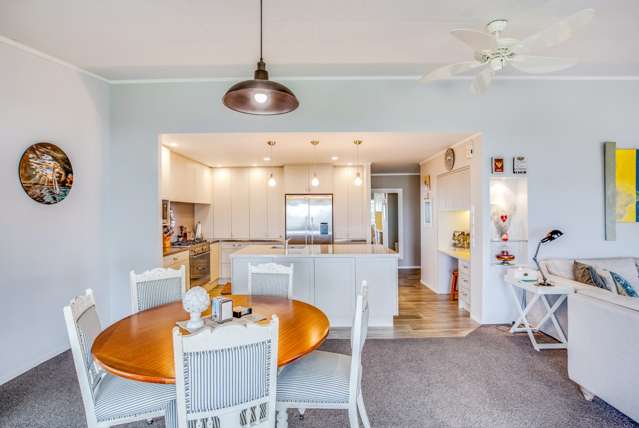 49 Torkar Road Clarks Beach_3