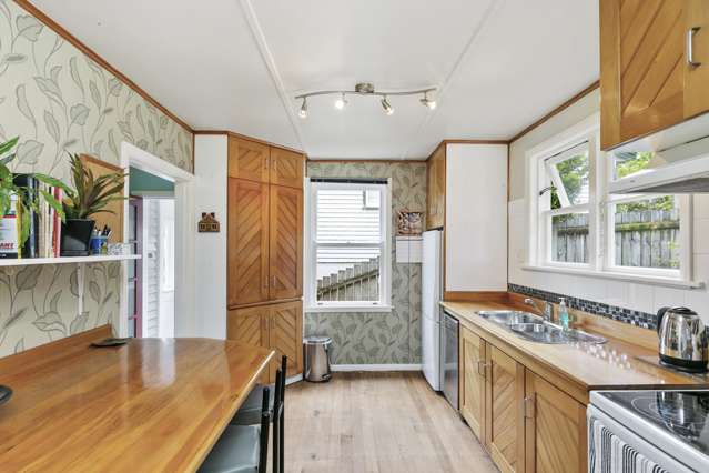 4 Montgomery Avenue Karori_1