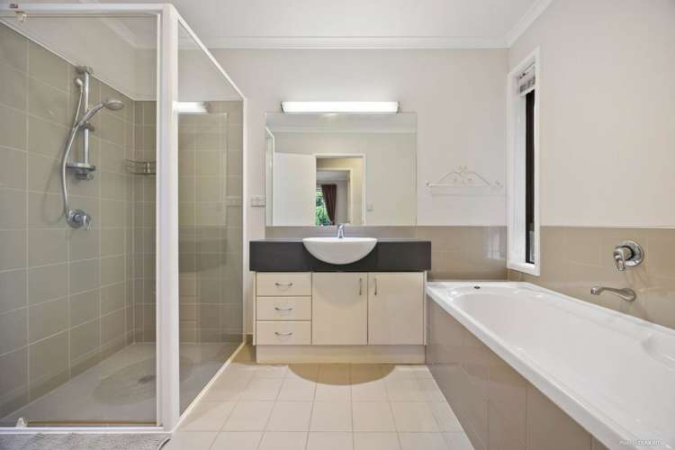 2 Lurgan Drive East Tamaki_15