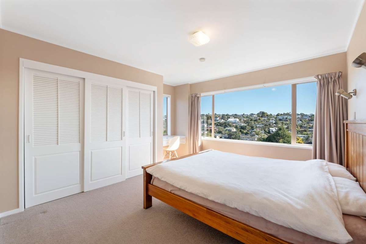 2/48 Mayfair Crescent_1