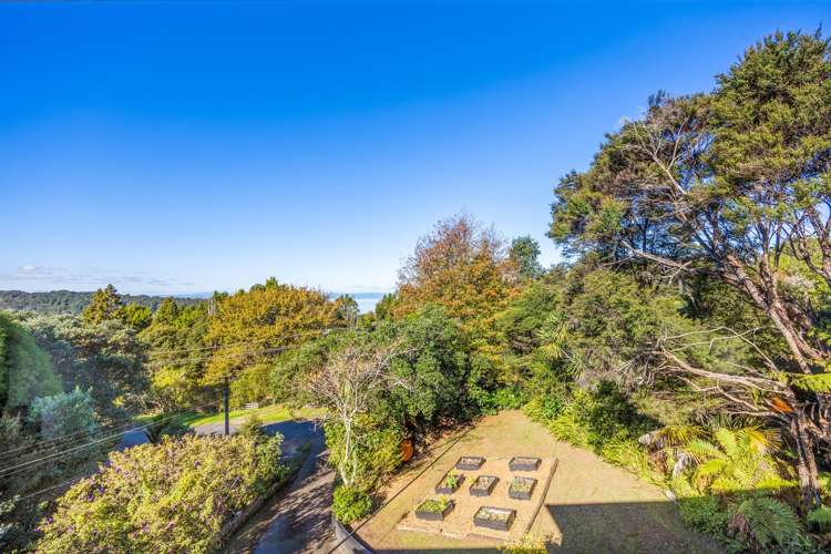 34 Rauhuia Crescent Parau_10