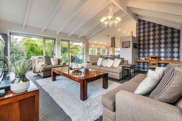 9 Valerie Crescent Okura_2