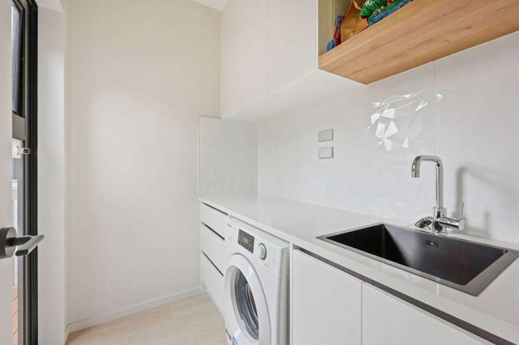 102 Thomas Road Flat Bush_20