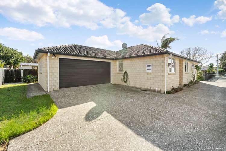 27a Doment Crescent Orewa_10