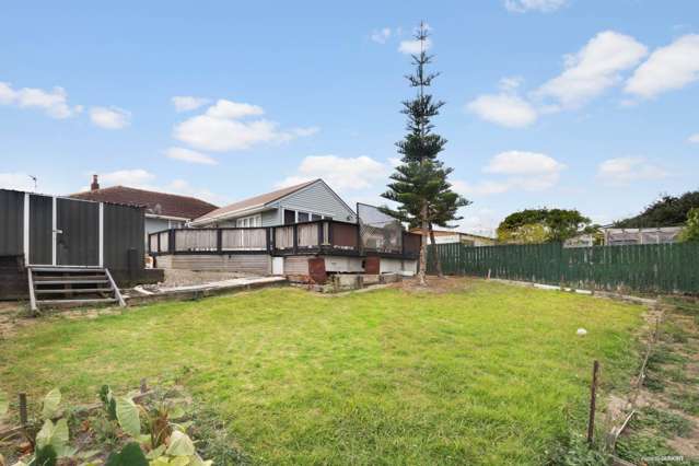 8 Kiernan Place Kelston_2