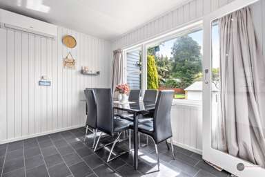 470E Stokes Valley Road_3