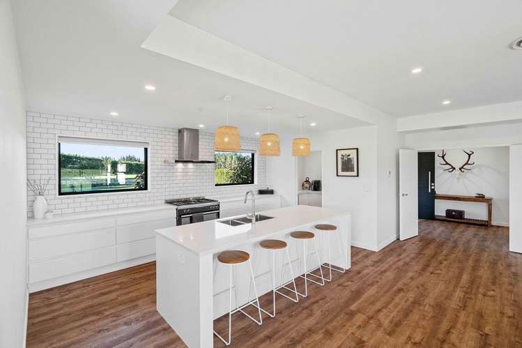 1025 Newtons Road Rolleston_8