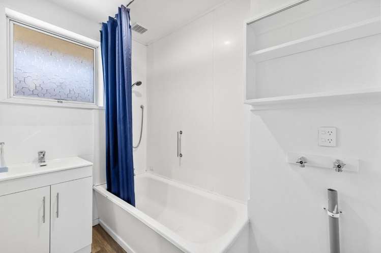3/417 Worcester Street Linwood_7