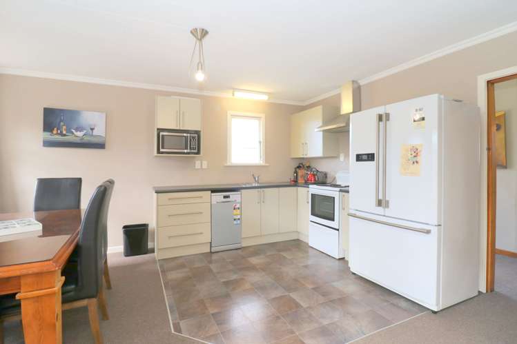 175 North Road Prestonville_23