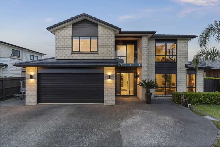 84 Liberty Crescent Beachlands_1