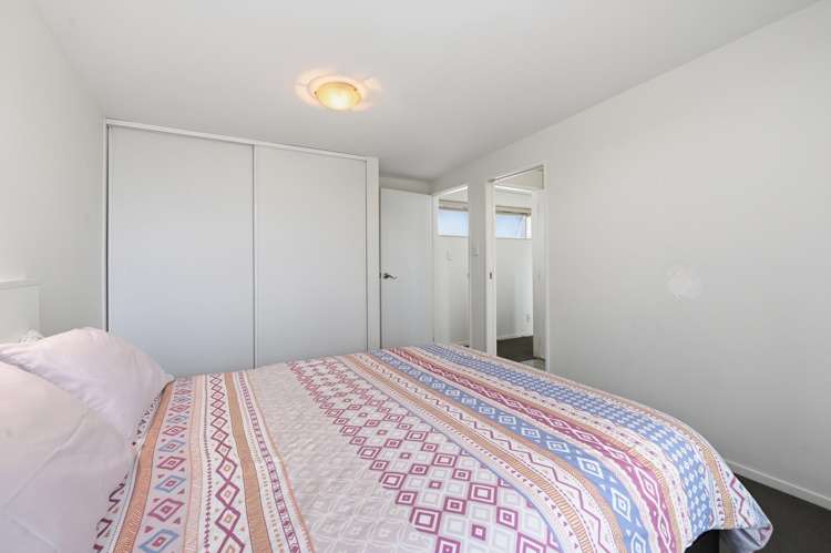 32B Elizabeth Street Victoria_11