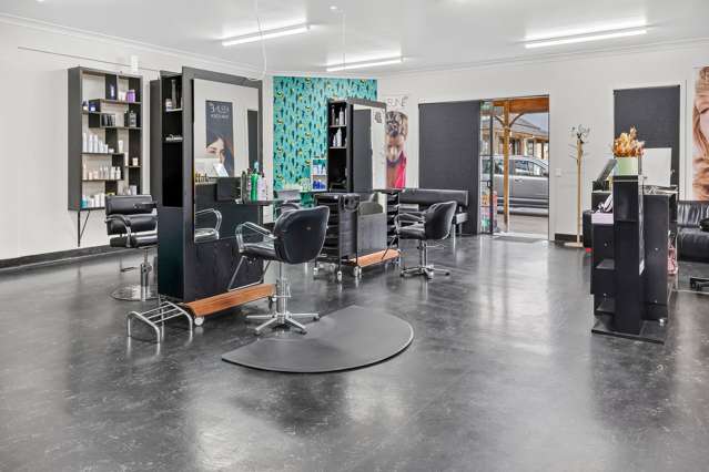 38A/B Main Road Tirau_4