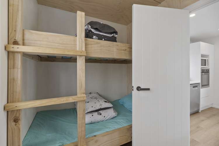 30 Third Avenue Urenui_10