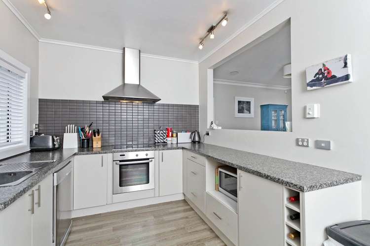 27 Wallath Road Onehunga_10