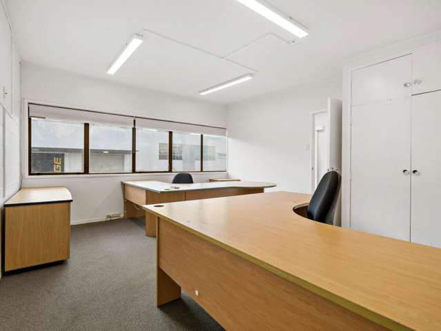 H4/50 Keeling Road Henderson_4