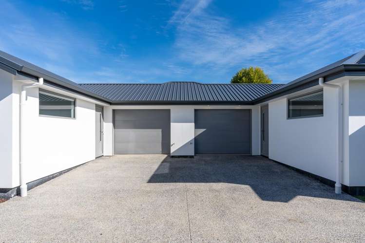 100 A and B Bush Road Mosgiel_24