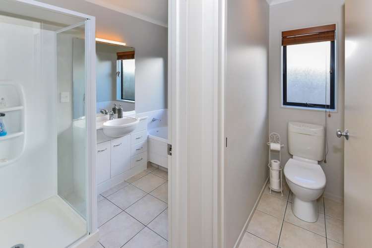 58 Blackwood Drive Wattle Downs_16