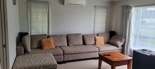 4 Stamford Crescent Flat Bush_1