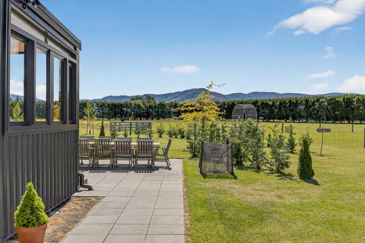 449 Ashley Road Cust_4