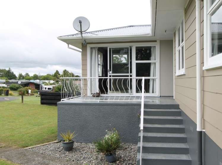 2 George Place Tokoroa_12