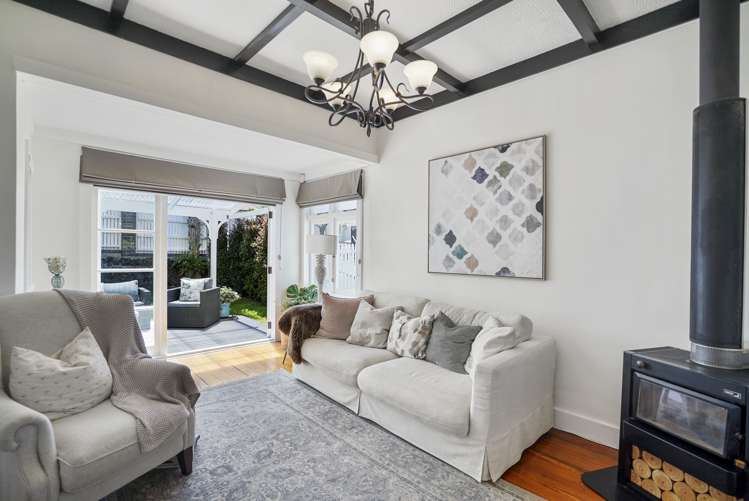 104 Owairaka Avenue Mount Albert_10