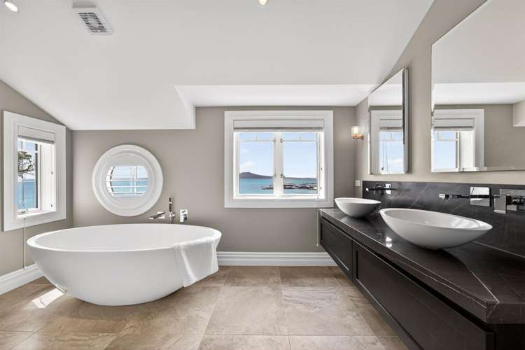 27 Muritai Road Milford_36