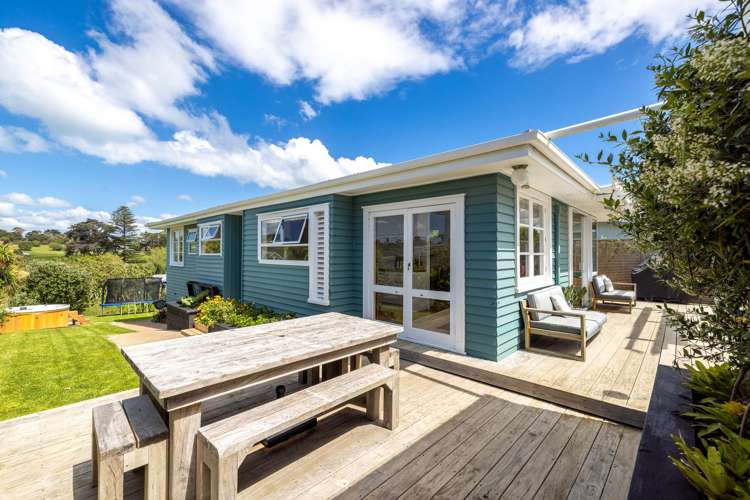 6 Alison Road Surfdale_7