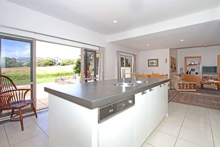 24 Fingal Way Gulf Harbour_7