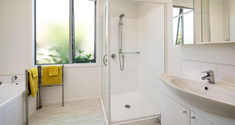 5 Roussel Place Springlands_16