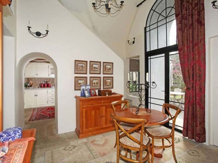 6 Mark Williams Place Clevedon_2