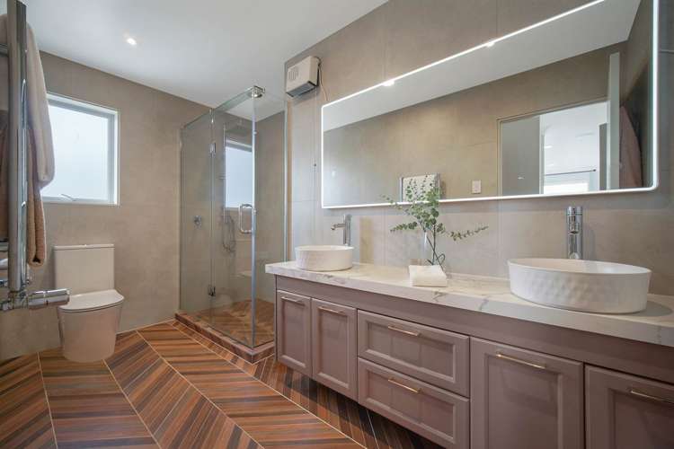 16 Cloonlyon Drive Flat Bush_16