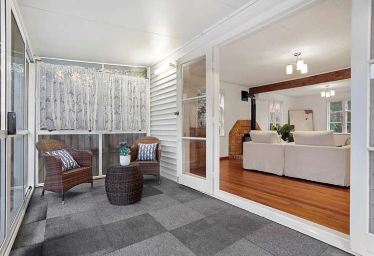 31 Preston Avenue Mt Albert_9