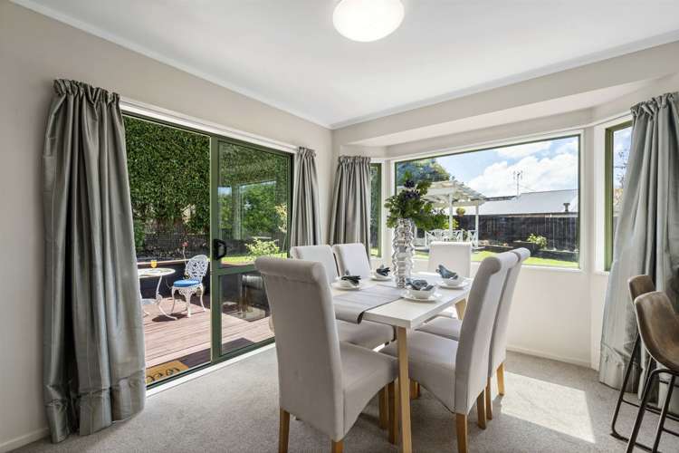 2/883 East Coast Road Northcross_7