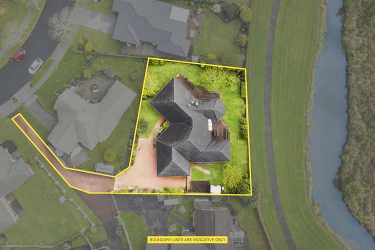 11 Gairloch Place Wattle Downs_16