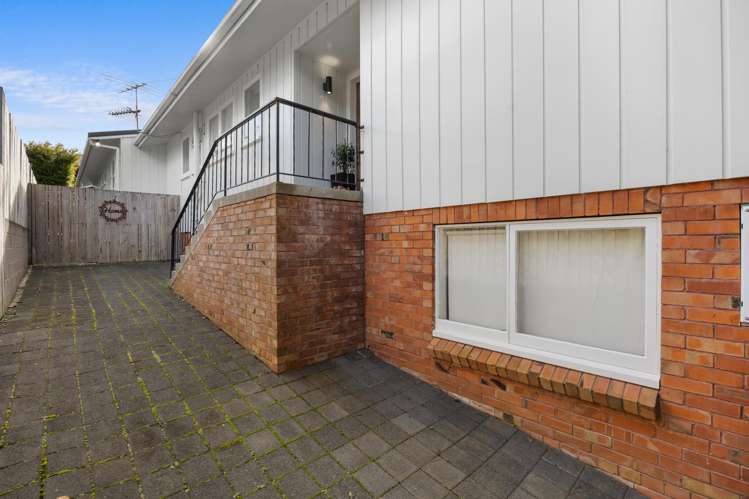 15 Glenside Avenue Pakuranga Heights_36