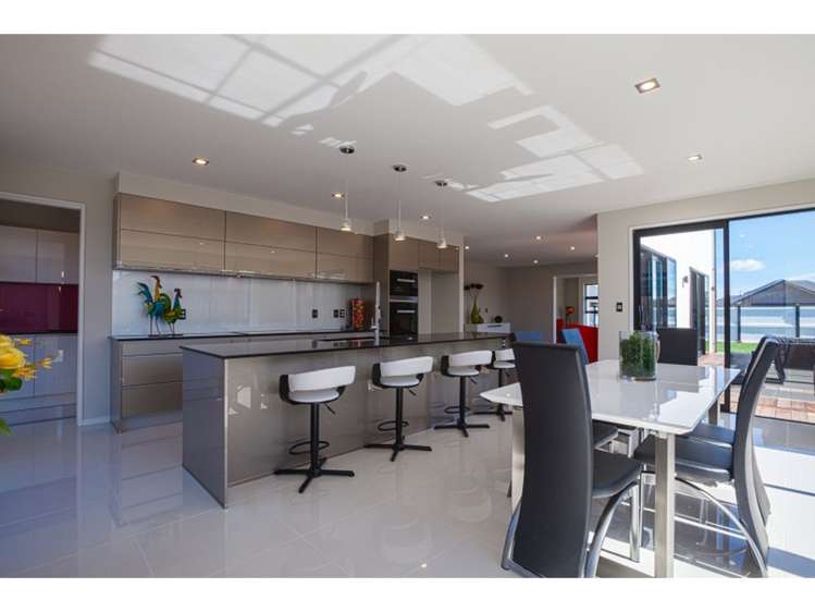 41 Josephine Crescent Aidanfield_2