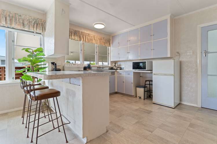 17 Brooklyn Road Carterton_2