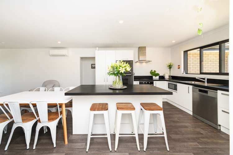 71 Williams Road Tokomaru_11