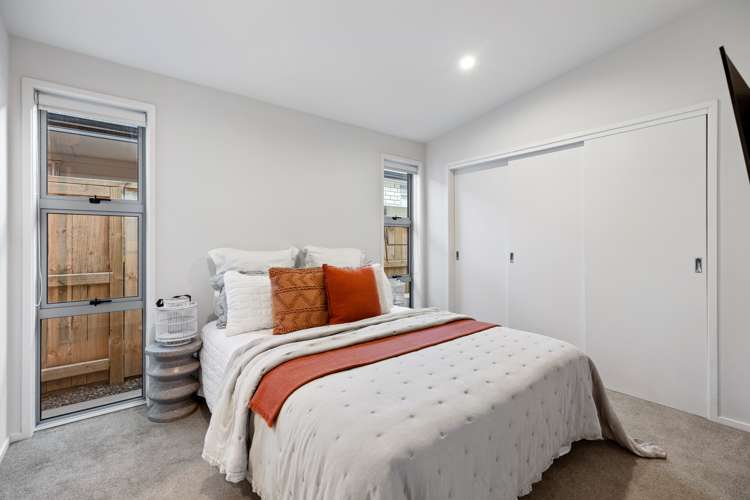 3 Foley Grove Pyes Pa_18